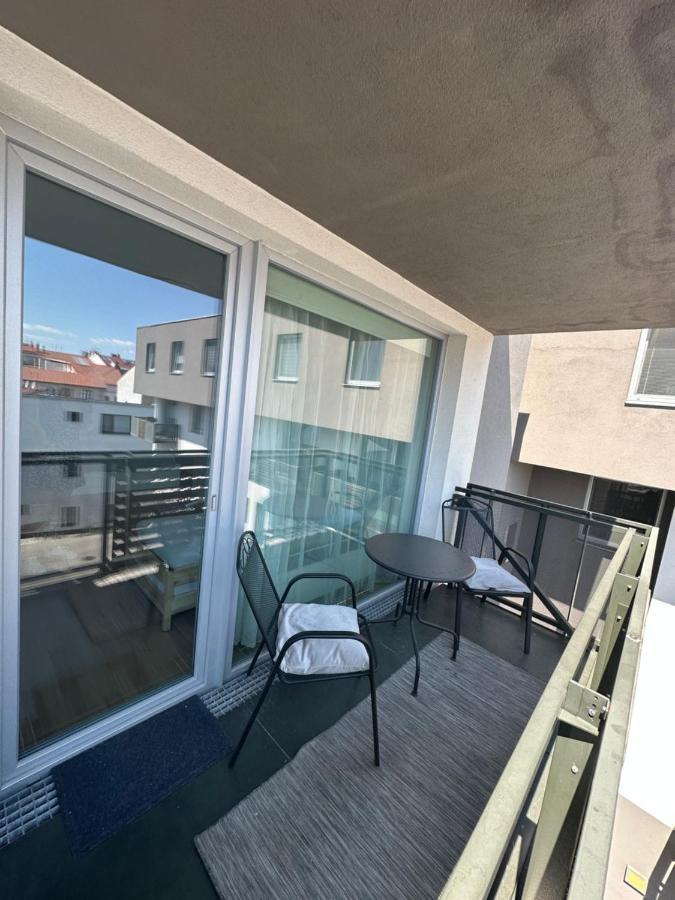 Apartment Erudito Xxvi Centrum *